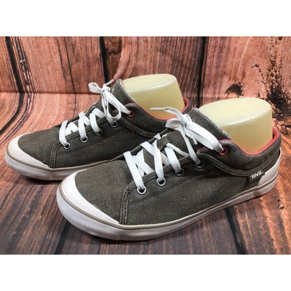 teva freewheel sneakers